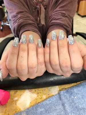 The Ultimate Guide to Gel Manicures for Magical Nails in Las Cruces